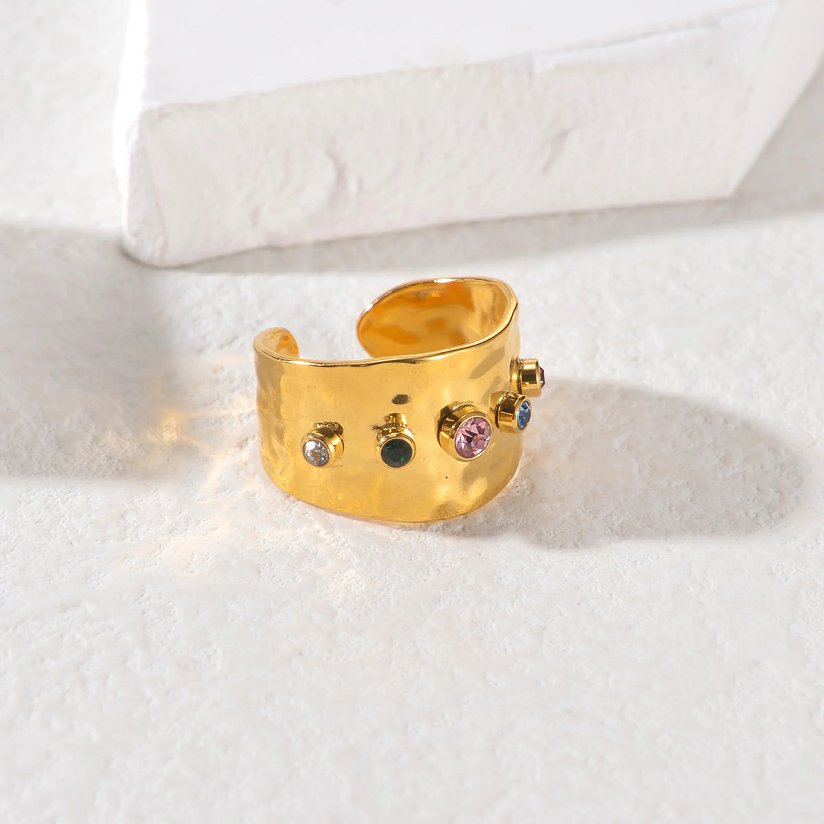 Anillo Vintage Dorado de Colores