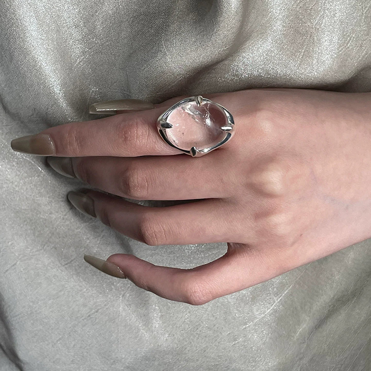 Anillo Brutalista Geométrico