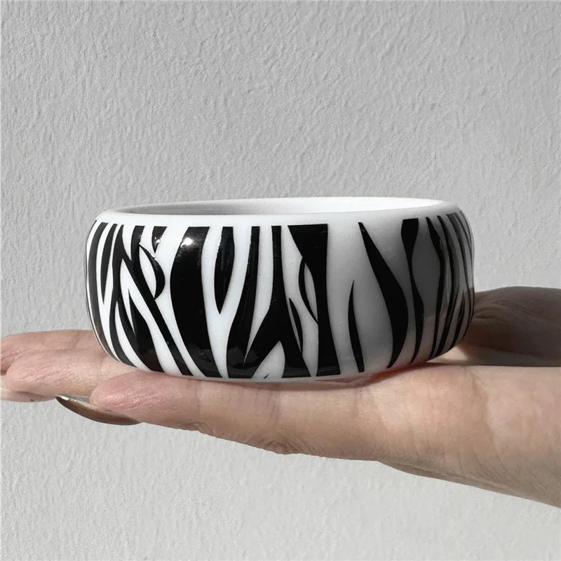 Pulsera Brutalista de Diseño