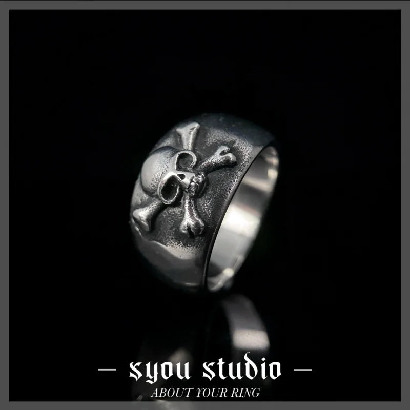 Anillo Vintage de Acero con Calavera