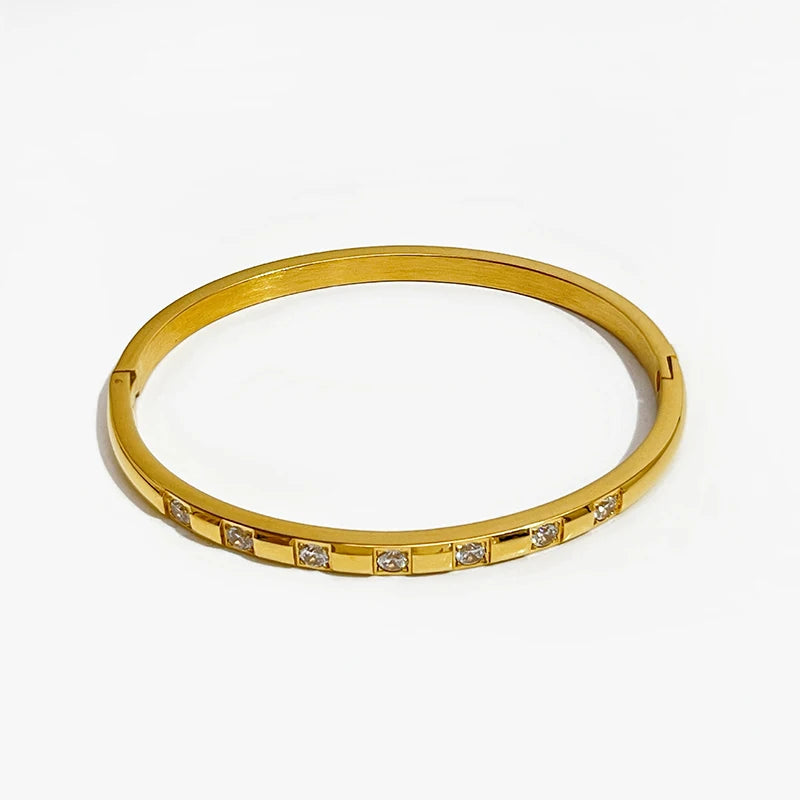 Pulsera Impermeable de Acero con Circonitas