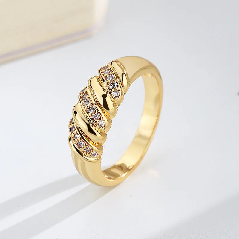 Anillo Brutalista Geométrico