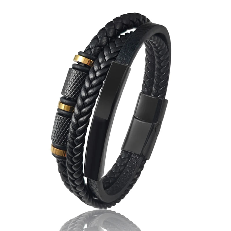 Pulsera Multicapa de Cuero con Cuentas Doradas