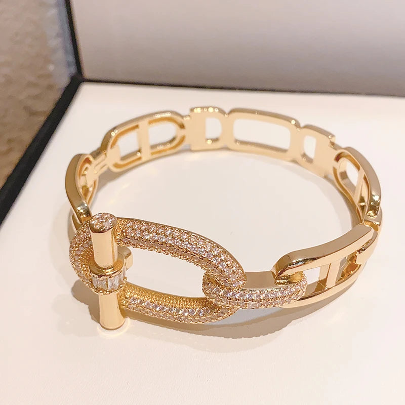Pulsera Brutalista de Diseño