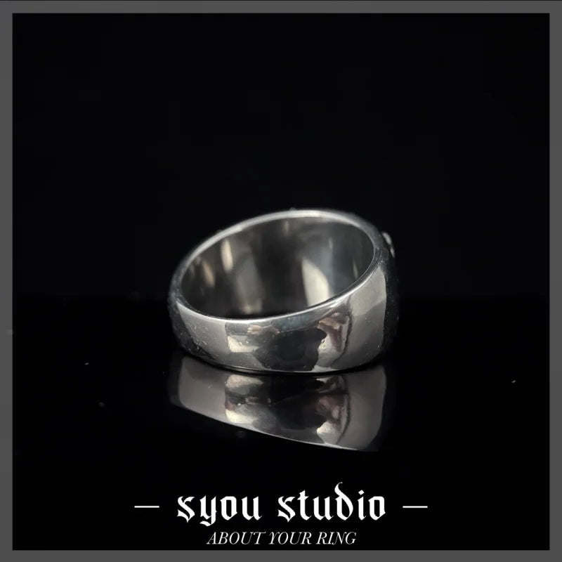 Anillo Vintage de Acero con Calavera